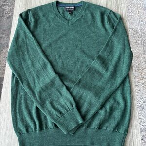 Banana Republic Forest V-Neck wool Sweater